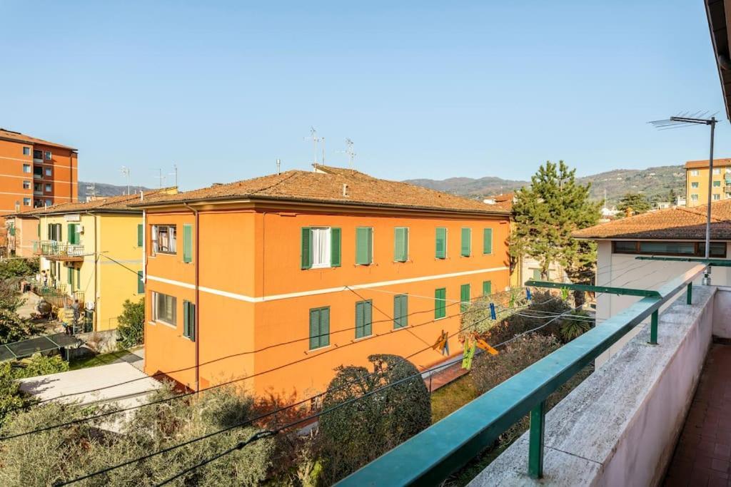 Chic Italian Escape - Casa Vacanze Lorusso 몬테카티니테르메 외부 사진