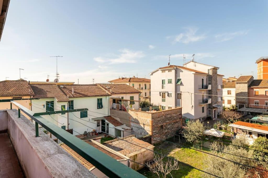 Chic Italian Escape - Casa Vacanze Lorusso 몬테카티니테르메 외부 사진