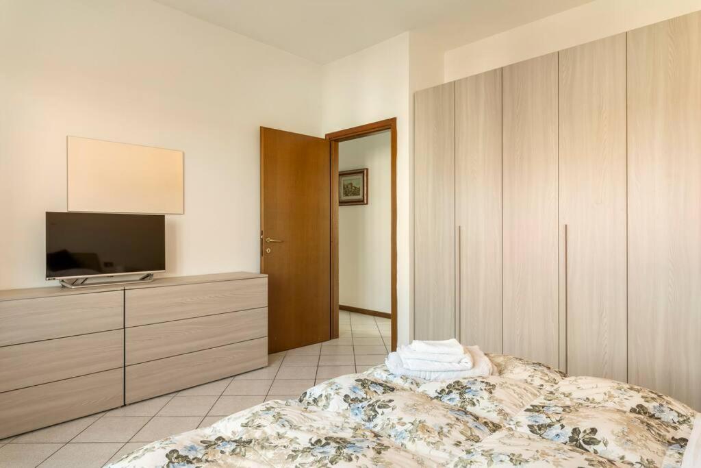 Chic Italian Escape - Casa Vacanze Lorusso 몬테카티니테르메 외부 사진