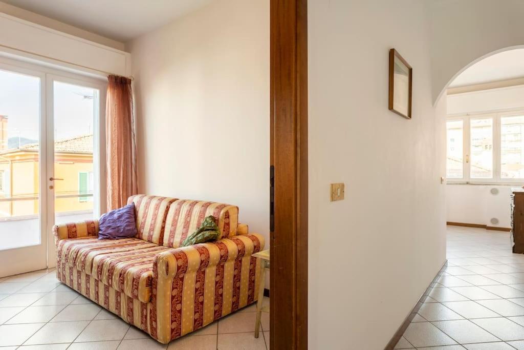 Chic Italian Escape - Casa Vacanze Lorusso 몬테카티니테르메 외부 사진